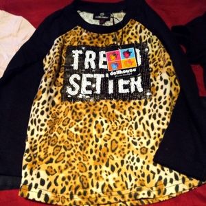 Long sleeved cheetah shirt